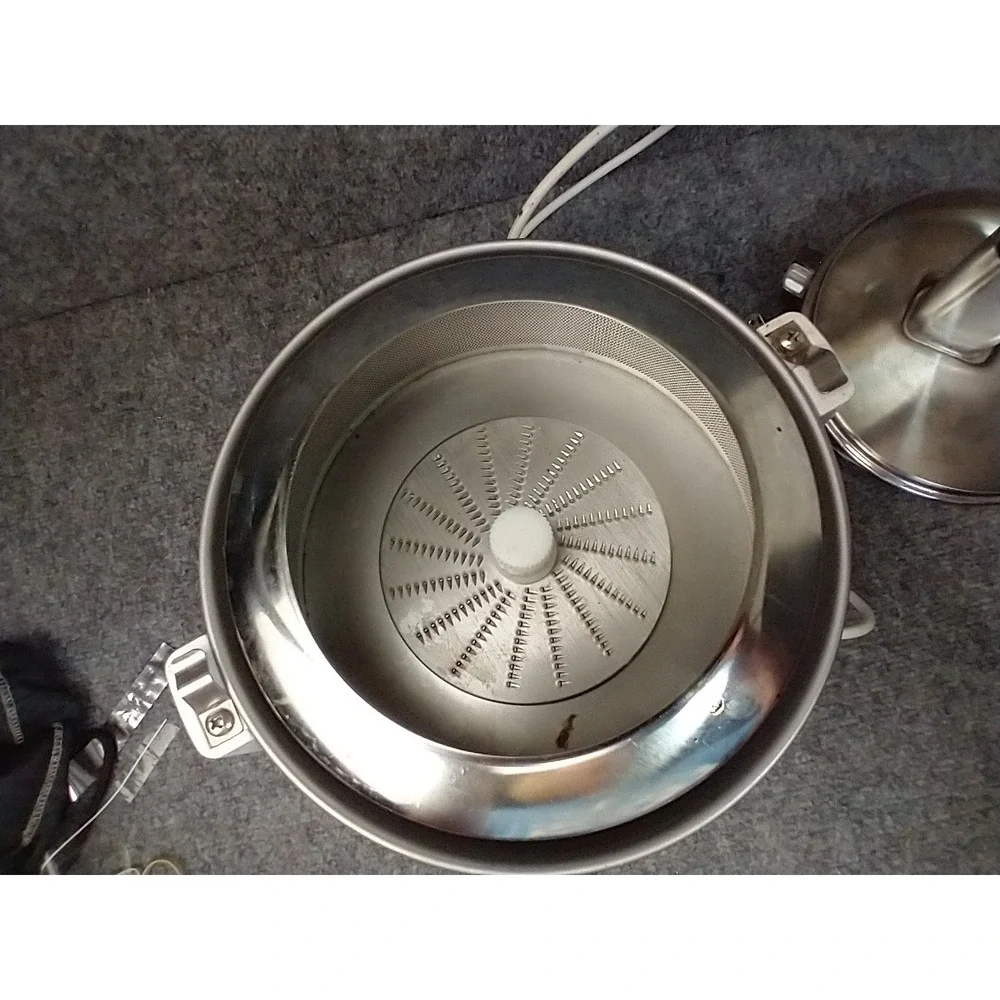 ACME Supreme Juicerator Household Juicer 11JE21 Chrome Waring Vintage WORKS